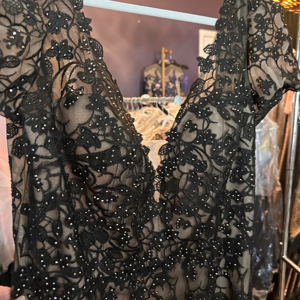 Mac Duggal 50644 Dress - Size 18 lace sexy gala prom fund raisers crystals bead - Picture 7 of 11